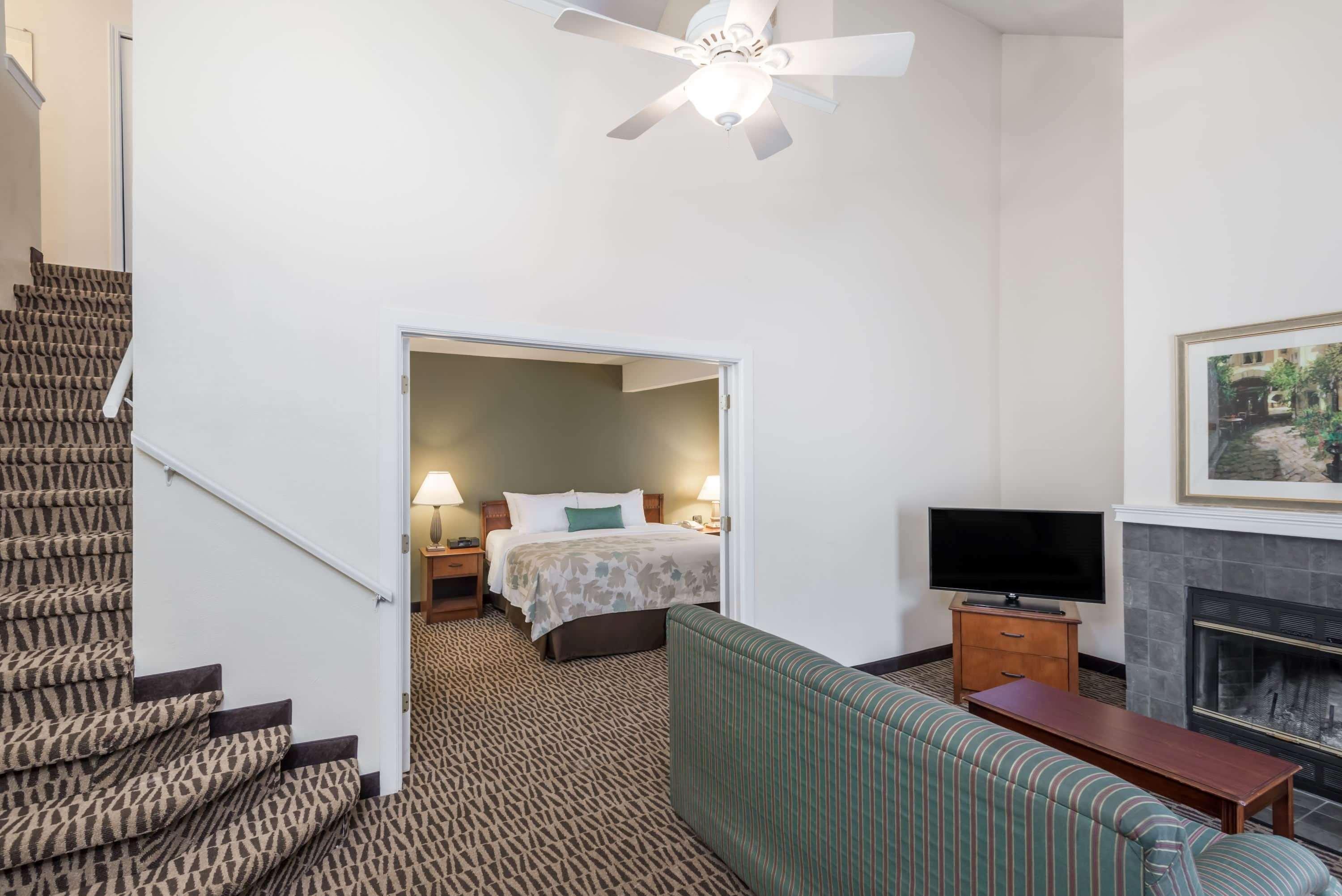 Best Western Fishkill Inn & Suites Eksteriør bilde